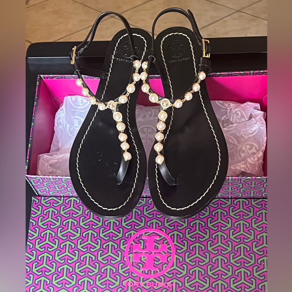 Tory Burch Black Sandals Classic Design